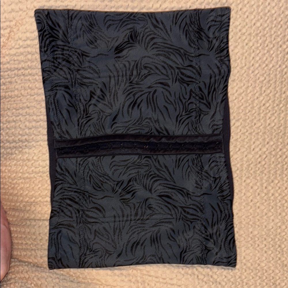 Maidenform Black Shapewear